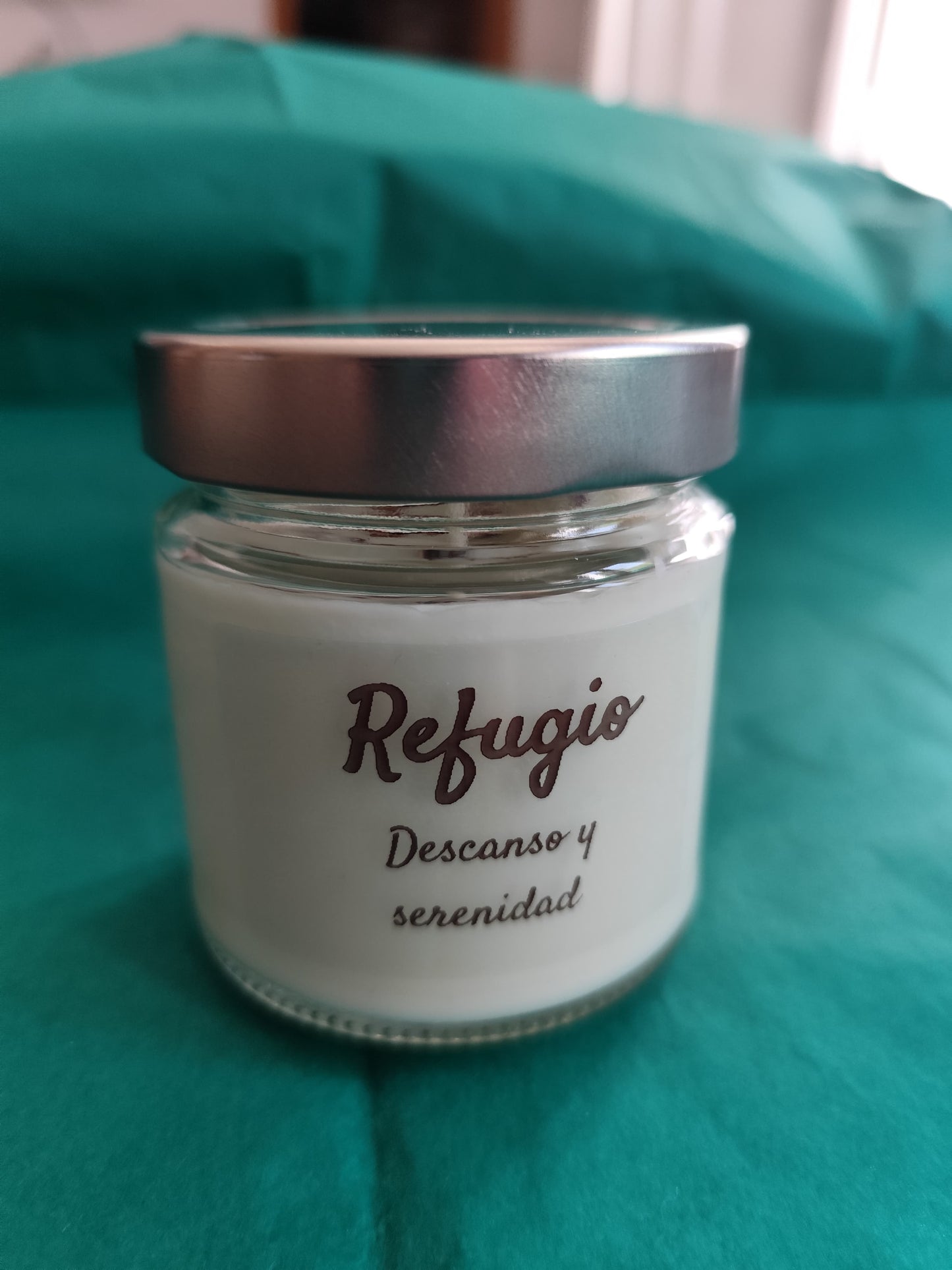 Refugio · Haz de tu hogar un refugio.
